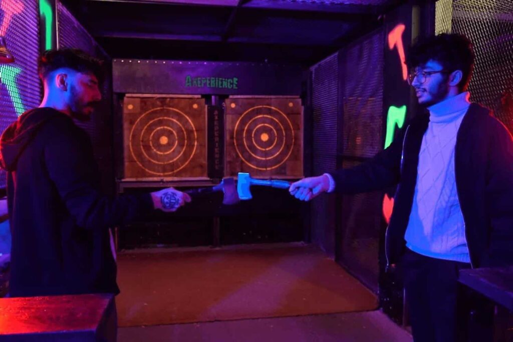 axe throwing etiquette